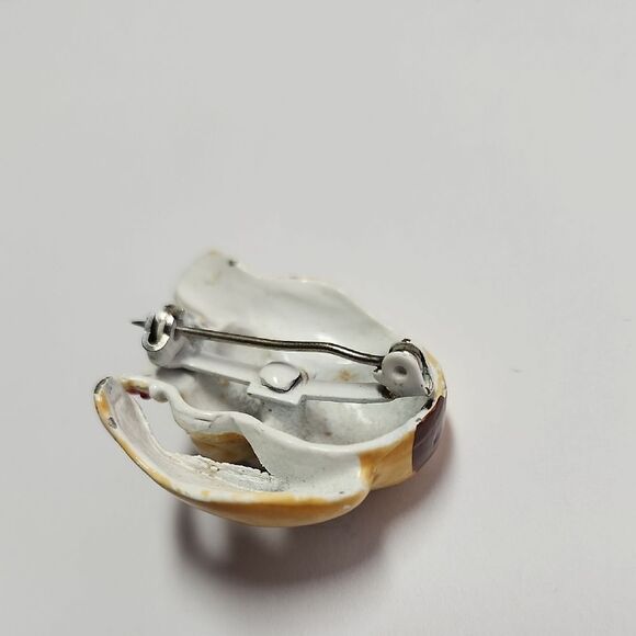 RARE Vintage Dog Brooch with Red Collar - Picture 4 of 4